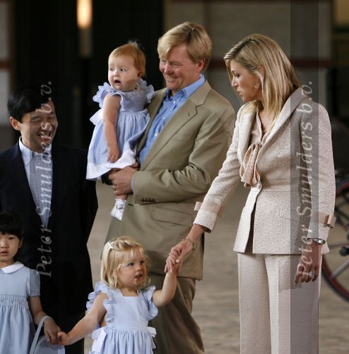 Apeldoorn 18 augustus 2006
Fotosessie Koningin Beatrix met Maxima Prins Willem Alexandert Amalia Alexia en de keizerlijke hoogheden van Japan Prins Naruhito Prinses Masako en prinses Aiko op paleis het Loo.