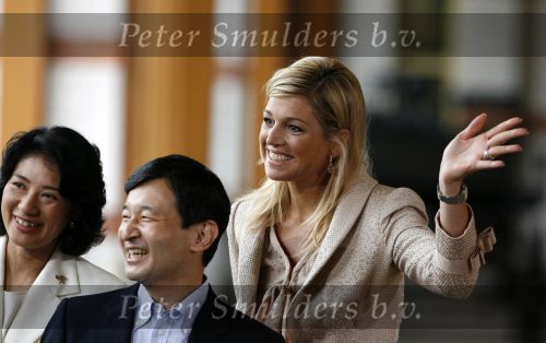 Apeldoorn 18 augustus 2006
Fotosessie Koningin Beatrix met Maxima Prins Willem Alexander Amalia Alexia en zijne keizerlijke hoogheden van japan Prins Naruhito Prinses Masako en hun dochtertje Aiko bij paleis het Loo.