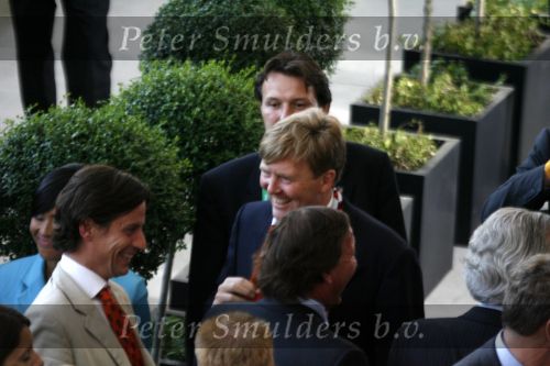 Frankfurt 21 juni 2006
Nederland tegen argentinie op de wk voetbal 2006 in duitsland.
Prinses Maxima enTheo Dietz en Prins Willem Alexander