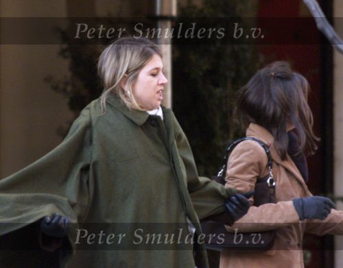 New York, 22 januari 2000
Prins willem Alexander samen met Maxima na afloop van een diner samen met een beveiligingsbeambte
Rest. CIPRIANI Downtown