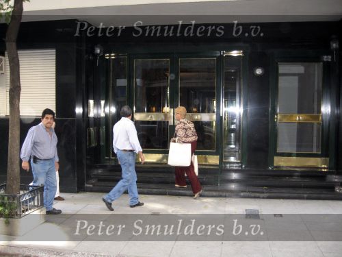 Buenos Aires mei 2006
Entree huis ouders Maxima in het centrum van Buenos Aires.