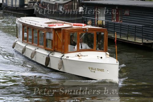 Amsterdam 1 augustus 2006
Mick Jagger gaat varen met zijn kinderen en vrienden .