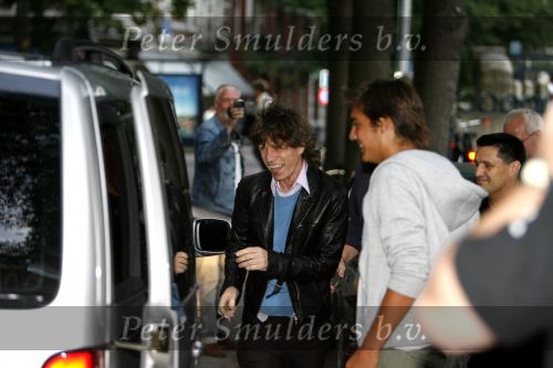 Amsterdam 1 augustus 2006
Mick Jagger gaat varen met zijn kinderen en vrienden . zoon