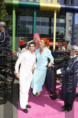 Amsterdam 15 juli 2006
Premiere K3 in pathe arena.
carry tefsen Mimoun en peter faber