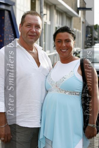 Aalsmeer 18 augustus 2006
Borrel voor oud big brother bewoners.
Mona BB zwanger met haar vriend