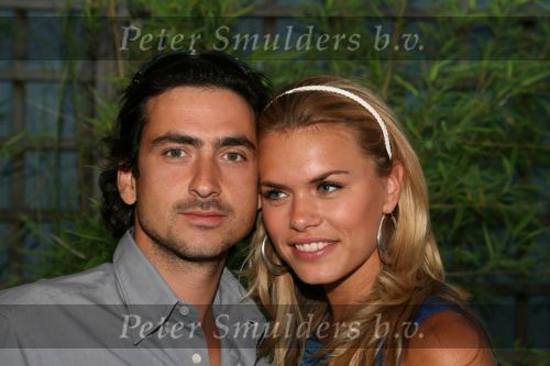 Amsterdam, 12 Juli 2006
Presentatie nieuw GSM Toestel type van Samsung X820 i.s.m. met Oger.  Nicolette v Dam met vriend