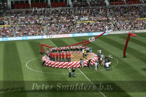 Eindhoven, 31 Juli 2006
PSV Open Dag 2006 27.000 toeschouwers
Voorstellen van de nieuwe selektie