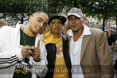 Amsterdam 20 augustus 2006
Premiere Step Up in pathe City in Amsterdam.
Partysquad en DJ Chucky (m)