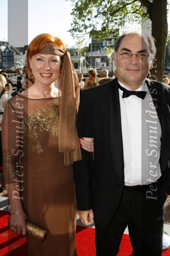 Amsterdam 15 juli 2006
Premiere Rembrandt in Carre.
Patricia Noordermeer met man Stef