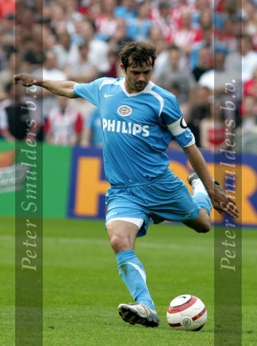 Rotterdam, 7 Mei 2006
Feyenoord stadion Gatorade Cup (KNVB-beker ) Seizoen 2005/2006
AJAX-PSV, eindstand 2-1
Phillip Cocu