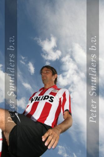 Eindhoven, 31 Juli 2006
Jaarlijkse Open Dag bij PSV met 27.000 toeschouwers
Phillip Cocu