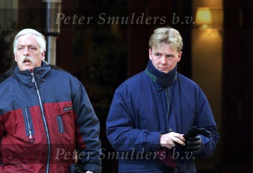 New York, 22 januari 2000
Prins willem Alexander samen met Maxima na afloop van een diner samen met een beveiligingsbeambte
Rest. CIPRIANI Downtown