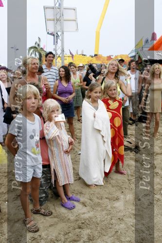 Bloemendaag 22 juli 2006
Optreden Hudson 5 met als zanger Chris Zegers bij Woodstock.
publiek