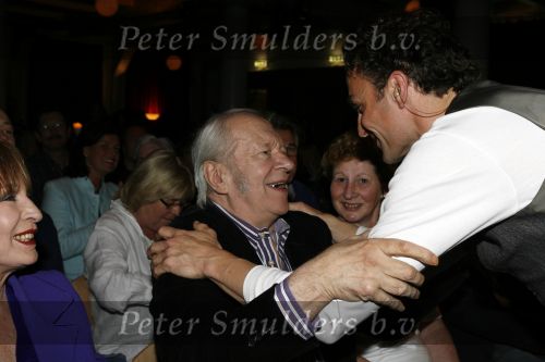 Amsterdam 31 mei 2006
Presentatie cd  box Ramses Shaffy in de rode hoed.
  Ramses met  alderliefste
Peter Smulders bv