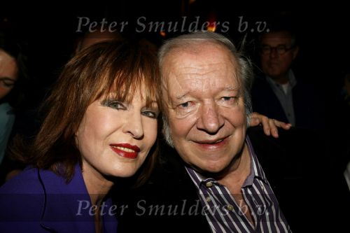Amsterdam 31 mei 2006
Presentatie cd  box Ramses Shaffy in de rode hoed.
Liesbeth List  en Ramses
Peter Smulders bv