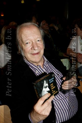 Amsterdam 31 mei 2006
Presentatie cd  box Ramses Shaffy in de rode hoed.
  Ramses
Peter Smulders bv