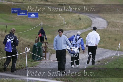 Zandvoort, 10 Augustus 2006
Dutch KLM Open Golf 2006
Voor de eerste maal tussen de professionals, amateur NK Matchplay 2006, Reinier Saxton op de eerste tee met een geweldige stortbui
