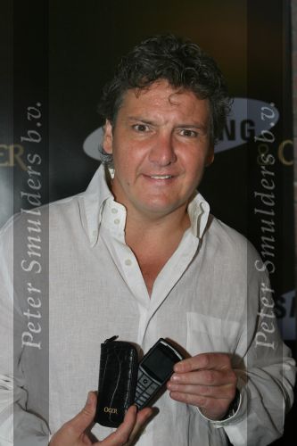 Amsterdam, 12 Juli 2006
Presentatie nieuw GSM Toestel type van Samsung X820 i.s.m. met Oger.  Rene Froger