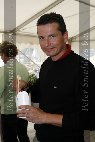 Naarderbos 1 juni 2006
Golfdag tbv de Richard Krajicek foundation.
Richard Krajicek  
Peter Smulders bv