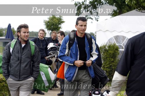 Naarderbos 1 juni 2006
Golfdag tbv de Richard Krajicek foundation.
Richard Krajicek en Winston Gerschtanowitz
Peter Smulders bv
