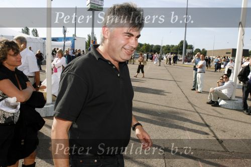 Amsterdam 14 juli 2006
Premiere Cirque du Soleil Alegria.
Rob Oudkerk met een vriendin