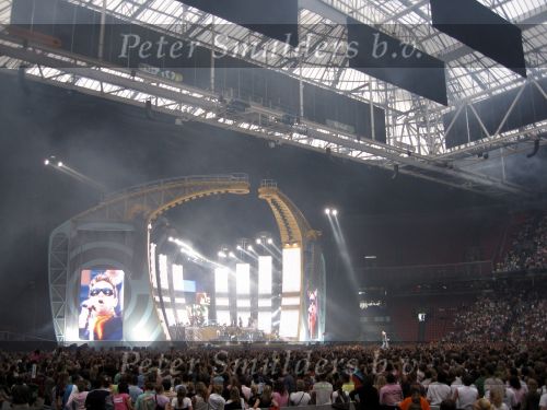 Amsterdam 22 juni 2006
Robbie Williams optreden in de arena.
het podium
Peter Smulders bv