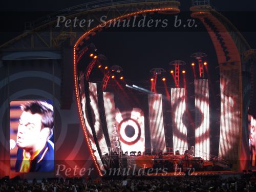 Amsterdam 22 juni 2006
Robbie Williams optreden in de arena.
het podium
Peter Smulders bv