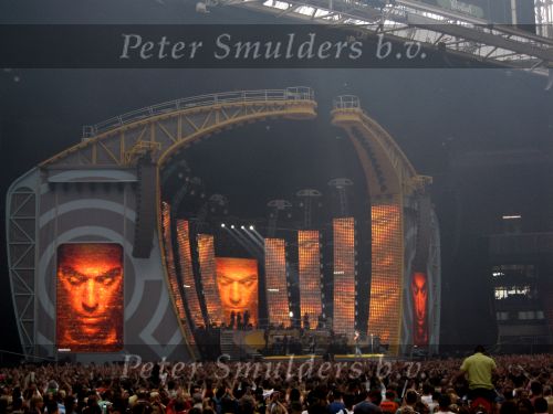 Amsterdam 22 juni 2006
Robbie Williams optreden in de arena.
het podium
Peter Smulders bv