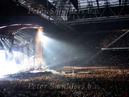 Amsterdam 22 juni 2006
Robbie Williams optreden in de arena.
het podium
Peter Smulders bv