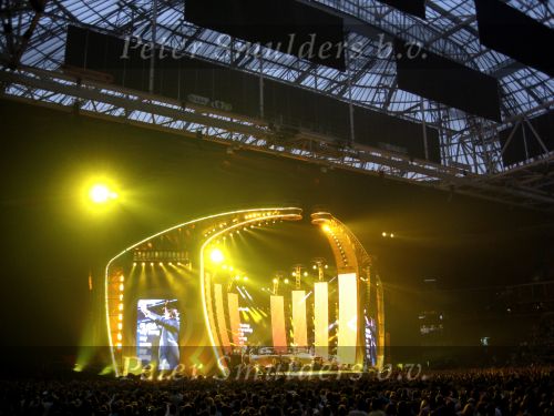 Amsterdam 22 juni 2006
Robbie Williams optreden in de arena.
het podium
Peter Smulders bv