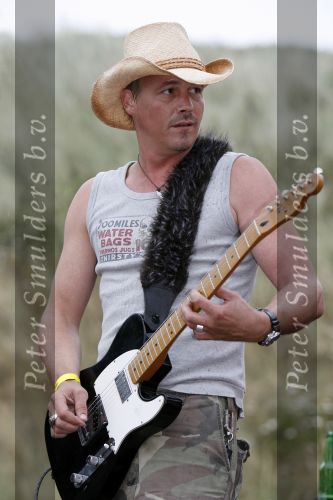 Bloemendaag 22 juli 2006
Optreden Hudson 5 met als zanger Chris Zegers bij Woodstock.
Ron Tetteroo