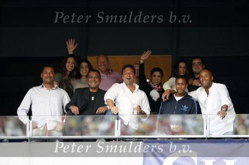 Amsterdam 13 augustus 2006
AJAX-PSV 3-1 om de Johan Cruyffschaal in de arena.
Ronald Egger met vrienden oa jan v d Moesdijk
Peter Smulders bv