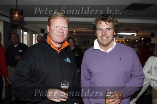 Naarderbos 1 juni 2006
Golfdag tbv de Richard Krajicek foundation.
Ronald Koeman en Toine v Peperstraten
Peter Smulders bv