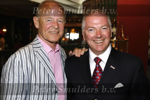 Noordwijk 20 juni 2006
Society lunch in huis ter duin.
Ronnie Tober en Jan Jochems
Peter Smulders bv