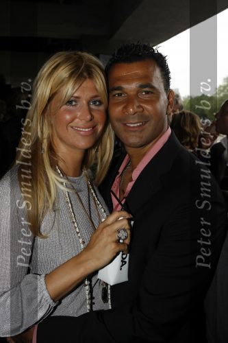 Amsterdam 19 mei 2006
Presentatie blad Gullit in vak zuid.
Ruud met Estelle