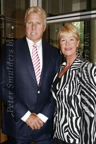 Amsterdam 14 juni 2006
Haringparty wegener en het Hilton.
Sheila de Vries met man
Peter Smulders bv