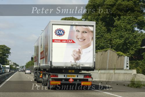 Wassenaar 6 juni 2006
Sjimmy op vrachtwagen met C&A reclame
Peter Smulders bv