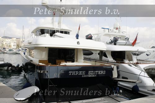 Ibiza 28 juli 2006
Boot The three sisters van Sjoerd Kooistra in de haven van Ibiza.