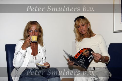 Leusden 8 juni 2006
Sjoukje Smit voor borstvergroting bij kliniek v Raath in Leusden.
Peter Smulders bv