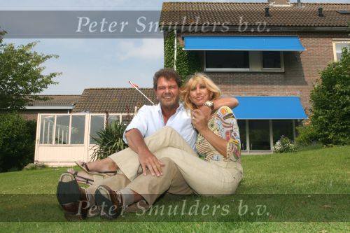 Warmenhuizen, 24 Juni 2006
Sjoukje Smit met haar nieuwe vriend Klaus Metternich
© foto Peter Smulders BV