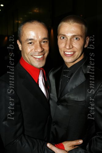 Rotterdam 22 mei 2006
Johnny Kraaykamp musical awards in ahoy.
Stanley burleson met vriend
Peter Smulders bv
