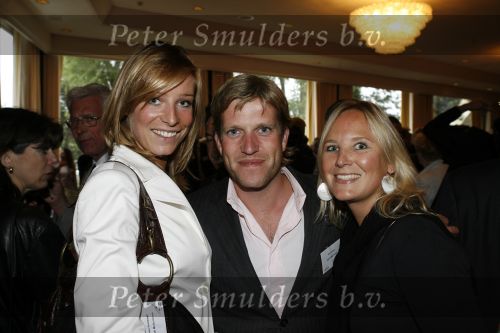 Amsterdam 14 juni 2006
Haringparty wegener en het Hilton.
Stef Zantman met collega\'s Jackie
Peter Smulders bv