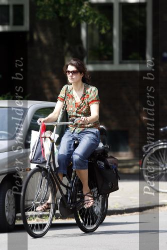 Amsterdam 9 juni 2006
Susan visser op de fiets
Peter Smulders bv