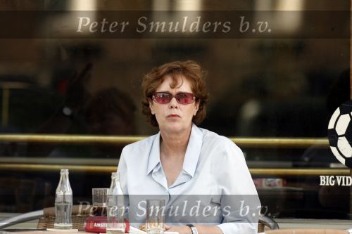 Amsterdam 23 juli 2006
Sylvia Kristel op terras bij cafe pleinzicht