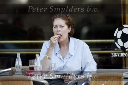 Amsterdam 23 juli 2006
Sylvia Kristel op terras bij cafe pleinzicht