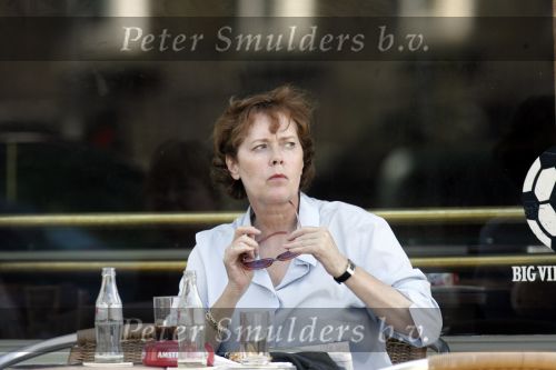 Amsterdam 23 juli 2006
Sylvia Kristel op terras bij cafe pleinzicht
