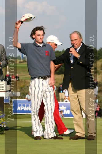Zandvoort, 13 Augustus 2006
Finaledag Dutch KLM Open golf 2006
Tim Sluiter ( Beste amateur ) met Robbie v Erven Dorens