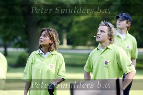 Amsterdam 9 juni 2006
Golf in het vondelpark voor Johan Cruyff foundation.
Sander Foppele en Valerie Zwikker
Peter Smulders bv