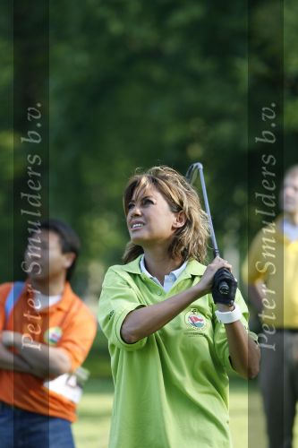 Amsterdam 9 juni 2006
Golf in het vondelpark voor Johan Cruyff foundation.
 Valerie Zwikker
Peter Smulders bv