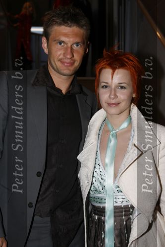 Amsterdam 16 mei 2006
Premiere film Famke Jansen in pathe de munt.
Viktoria Koblenko met vriend
Peter Smulders bv